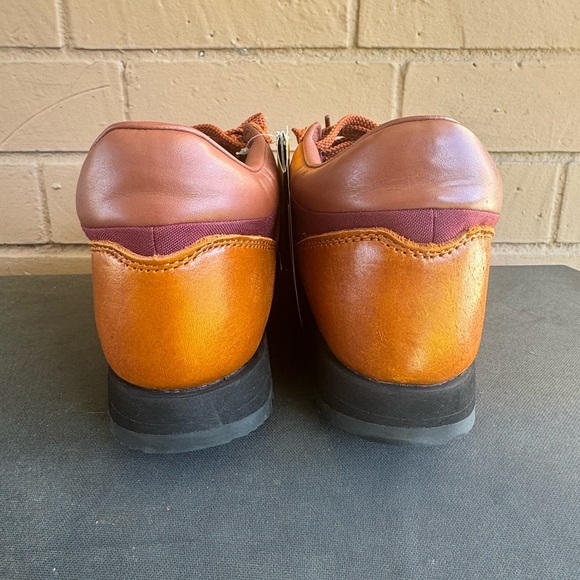 New Balance Rainier Low Hiking Leather boots - Picture 3 of 4